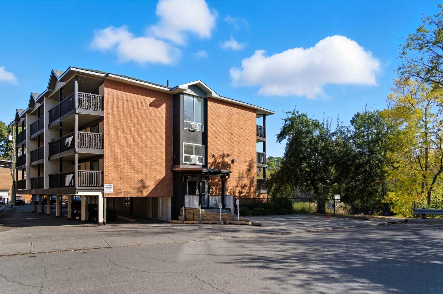 206, 104 24 Avenue SW, T2S 0J9