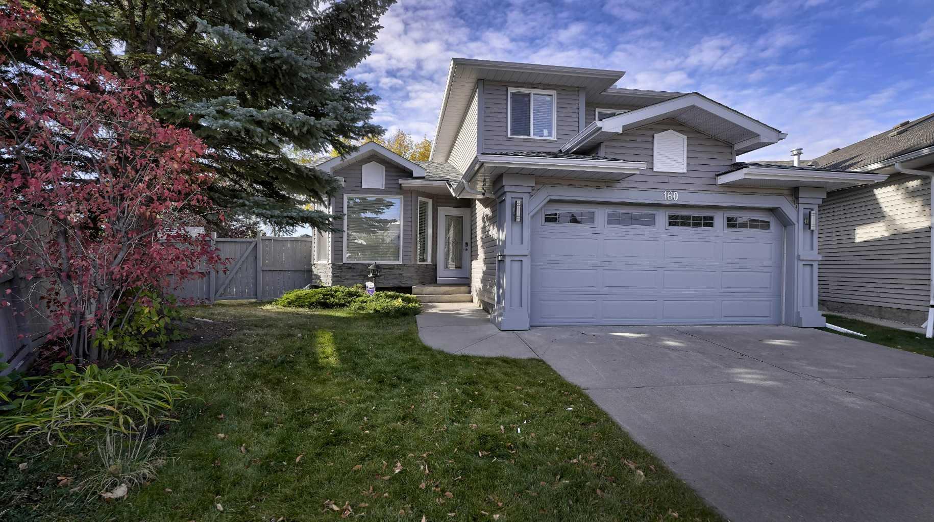 160 Riverstone Crescent SE, T2C 4A3