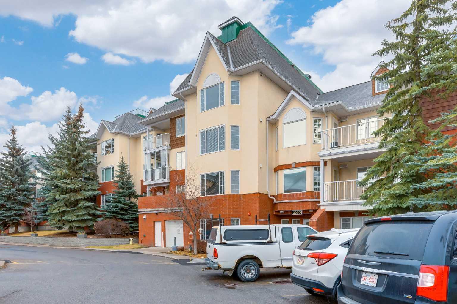 3204, 3204 Sienna Park Green SW, T3H3N7