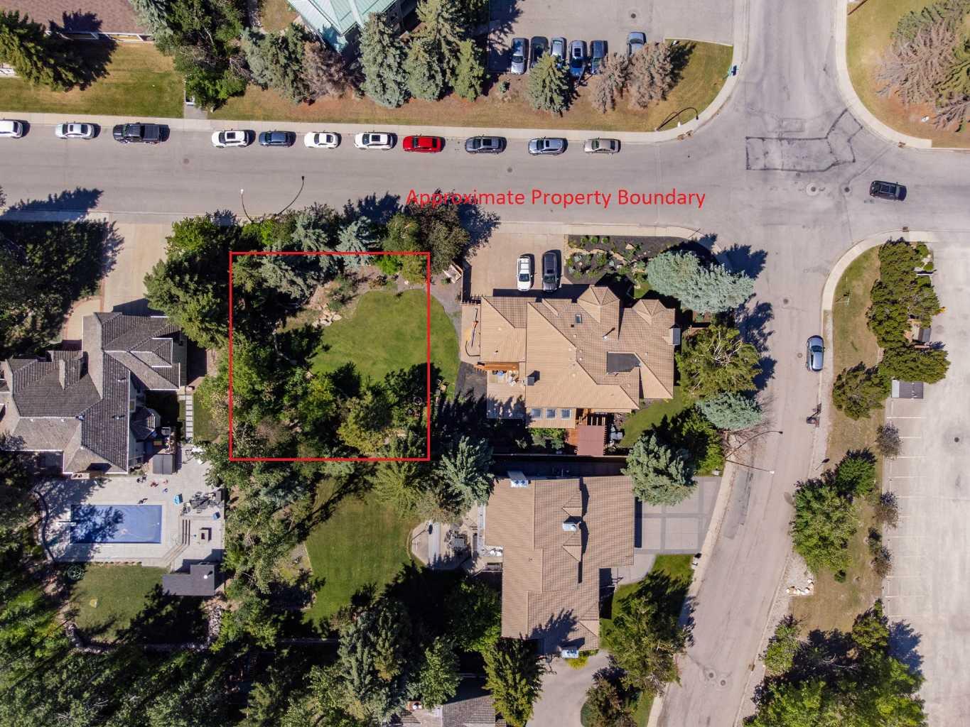 1711, 1715 92 Avenue SW, T2V5C8