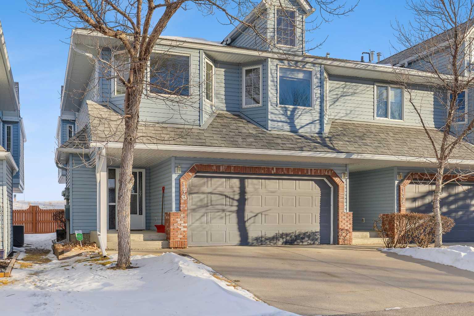 140 Valley Ridge Heights NW, T3B 5T3