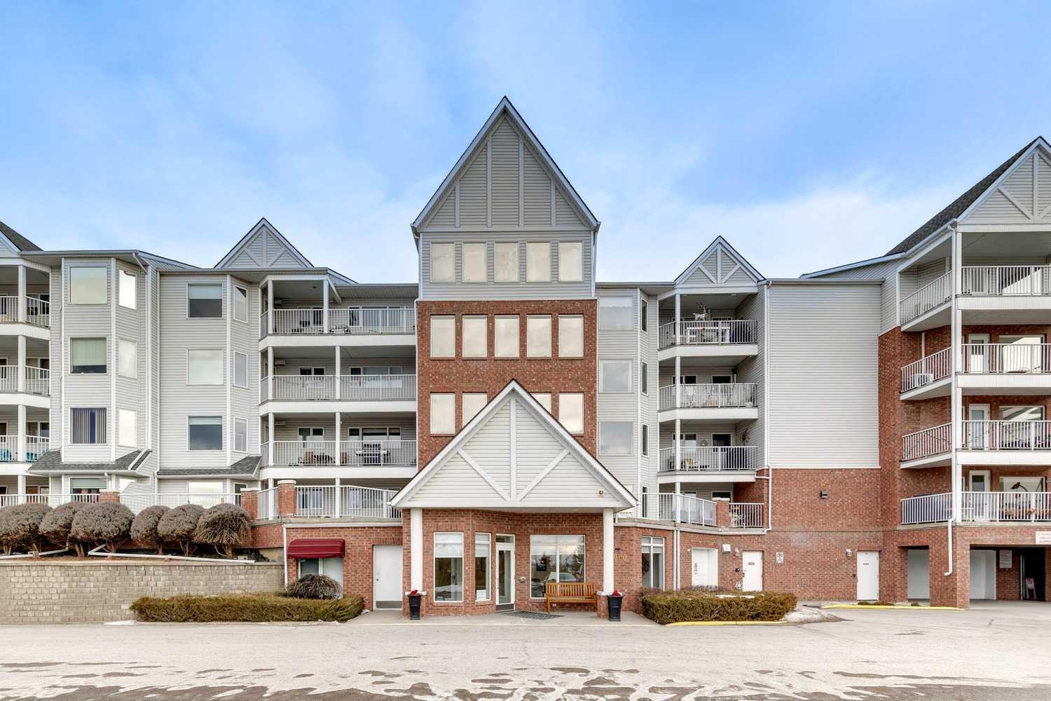 2309, 2309 Hawksbrow Point, T3G 4C9