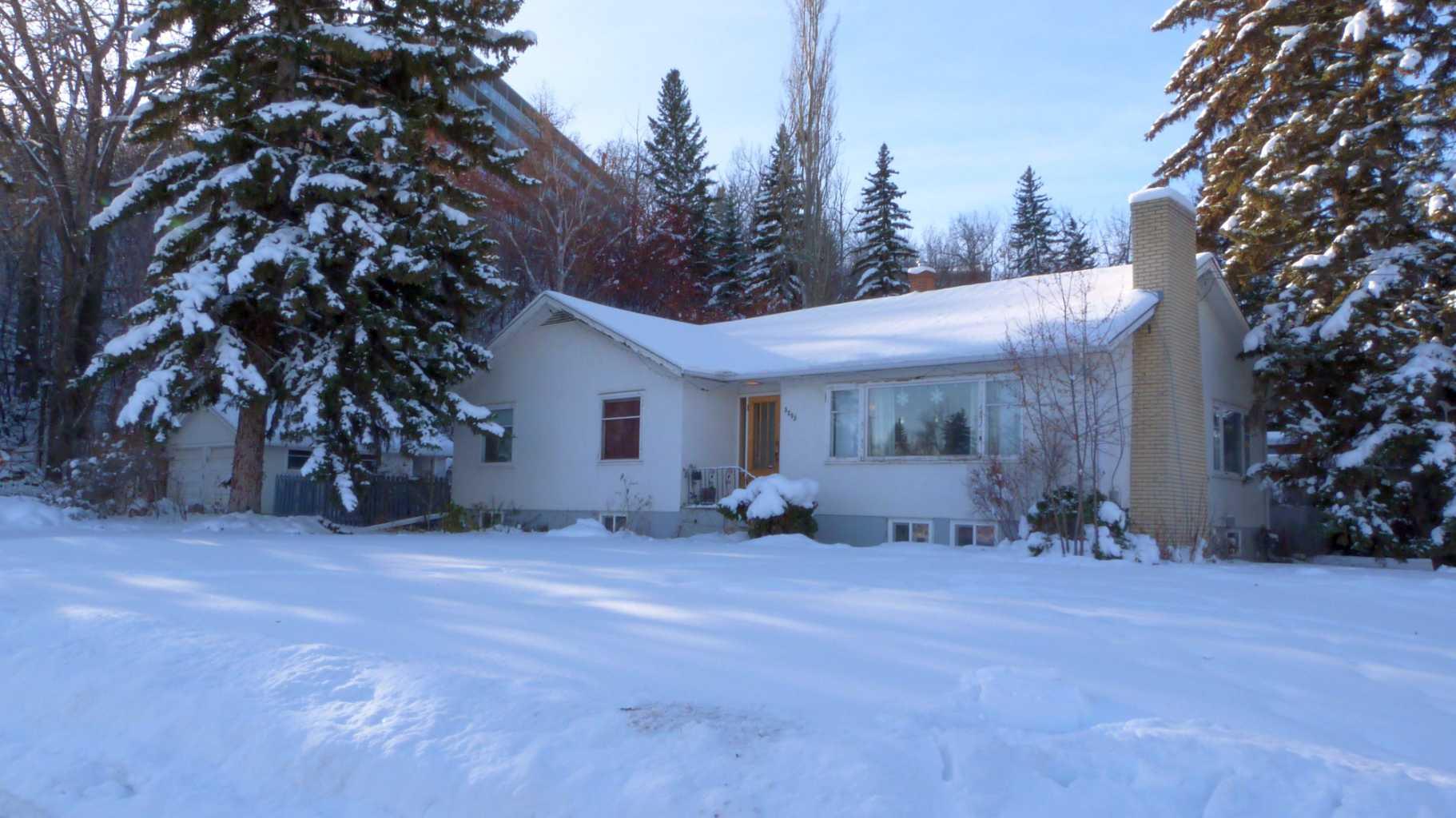 3205 4 Street SW, T2S 1Y1