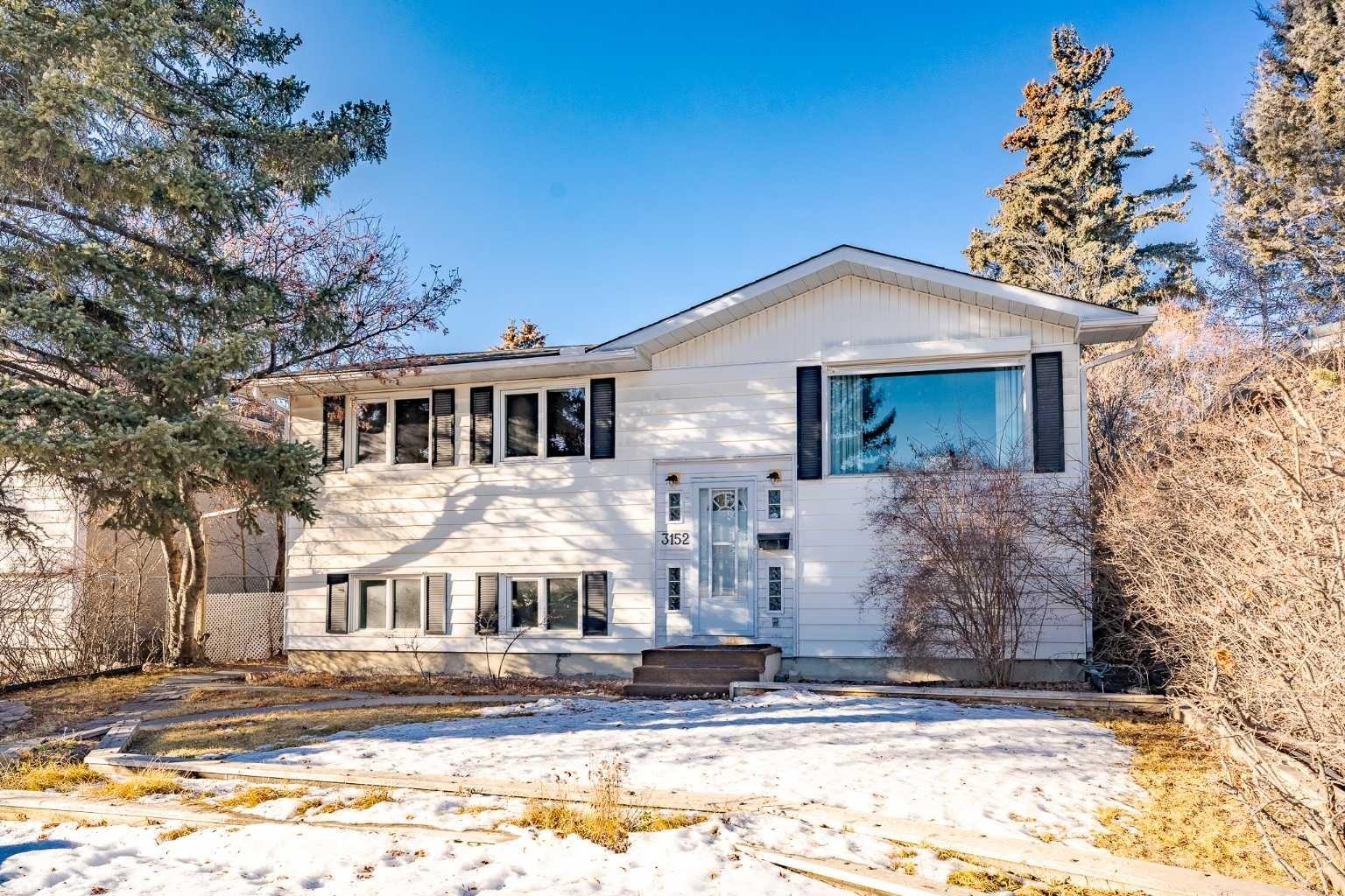 3152 Blakiston Drive NW, T2L 1L8
