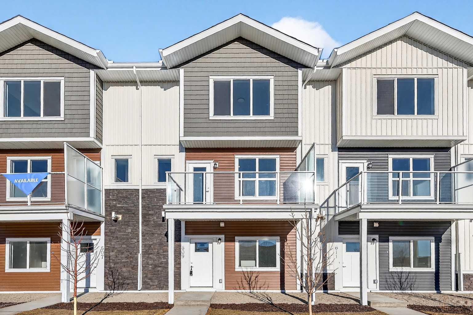 609, 132 Red Embers Link NE, T3N 2X8