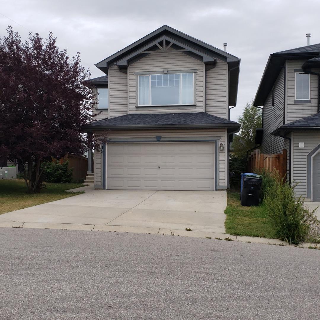 15 Tuscany Reserve Bay NW, T3L 0A9