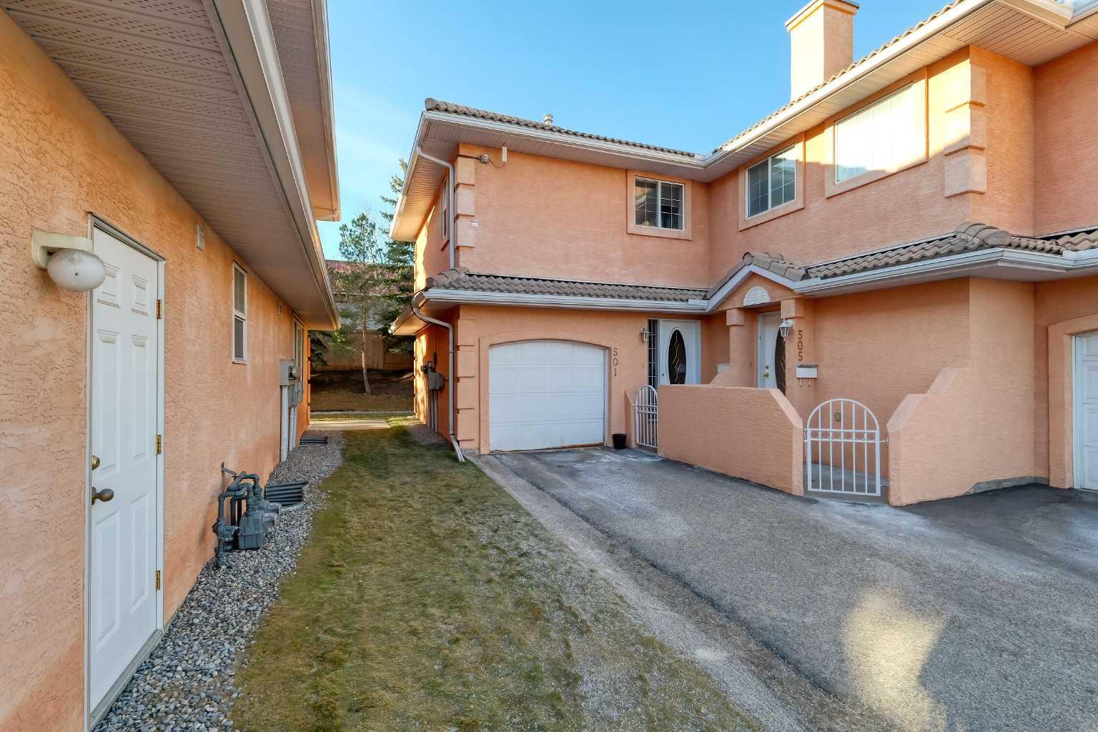 501 Coral Cove NE, T3J 3Y9