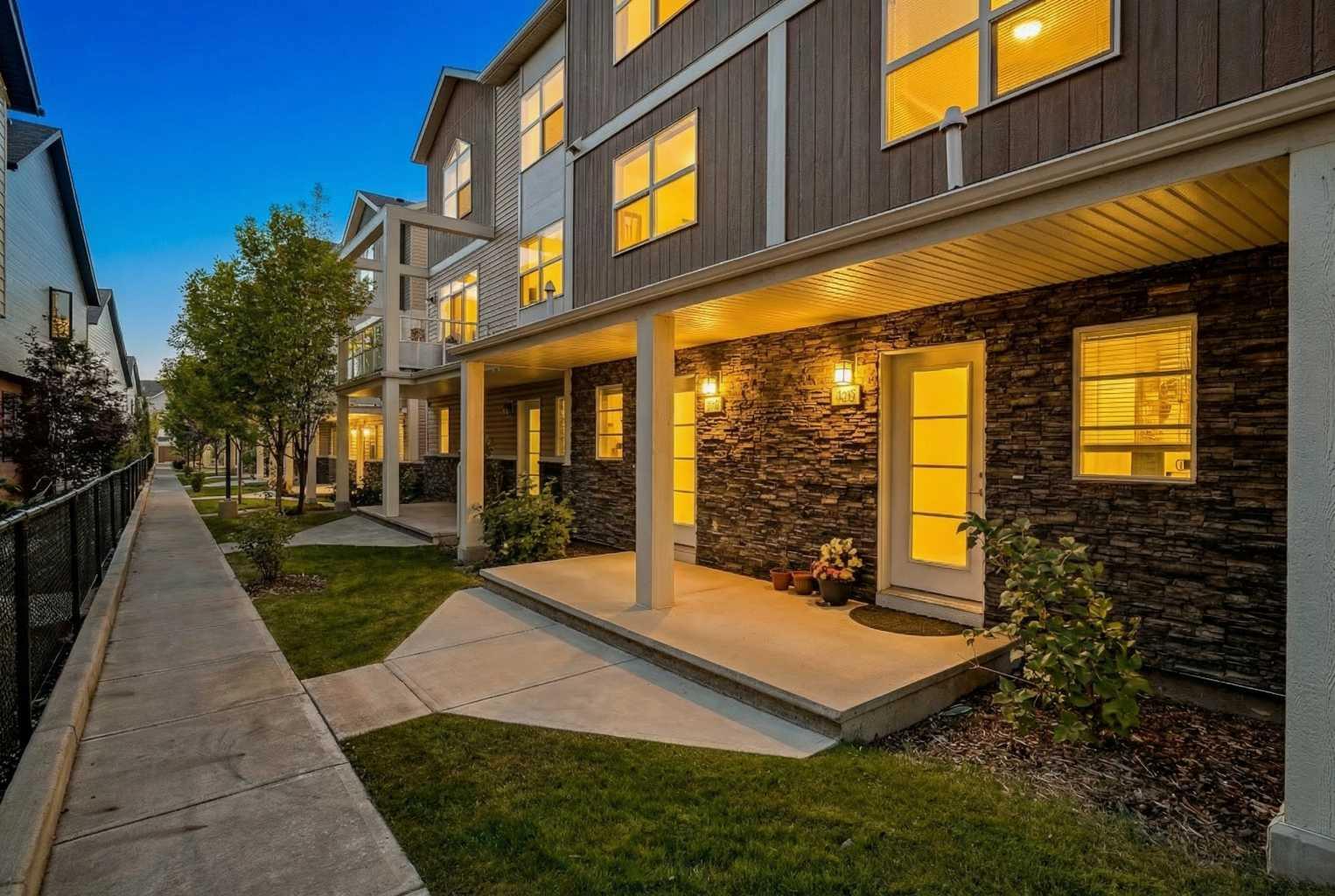 108 Redstone View NE, T3N 0M9