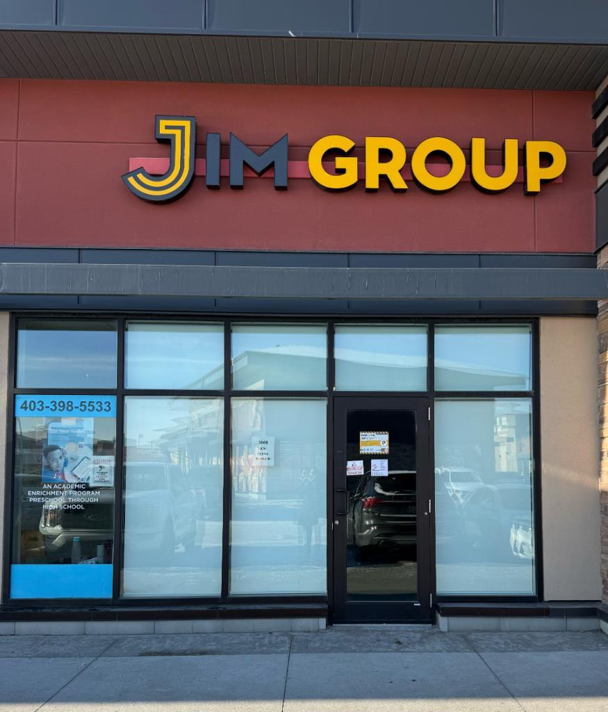 1660, 6004 Country Hills Blvd, T3N 1T9