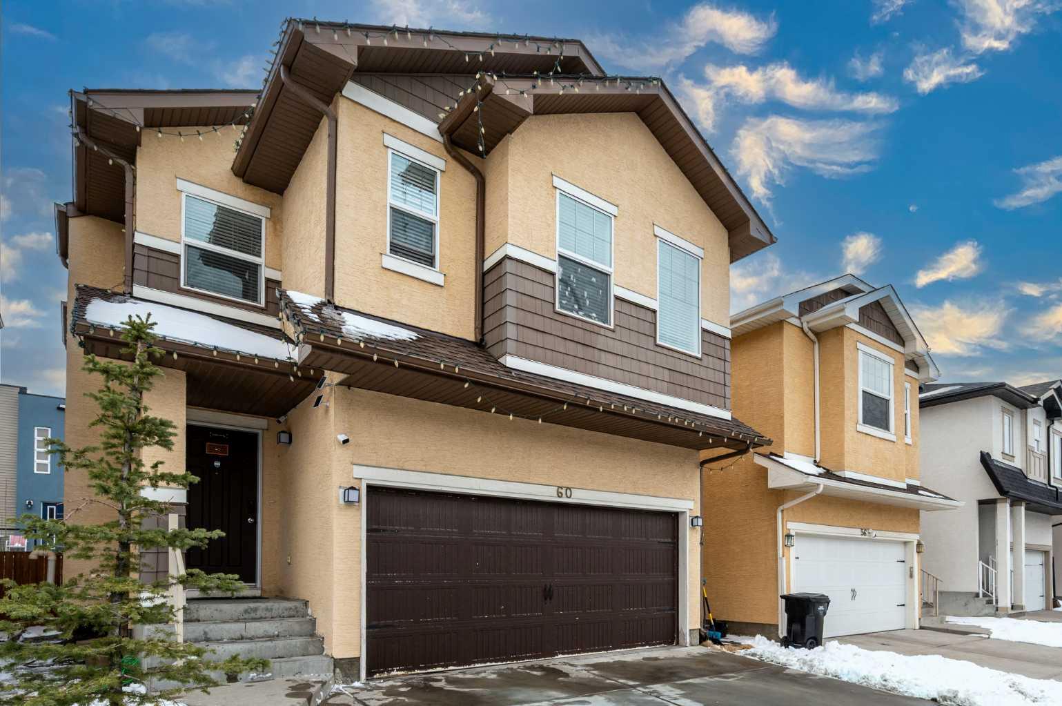 60 Covecreek Mews NE, T3J 4V9