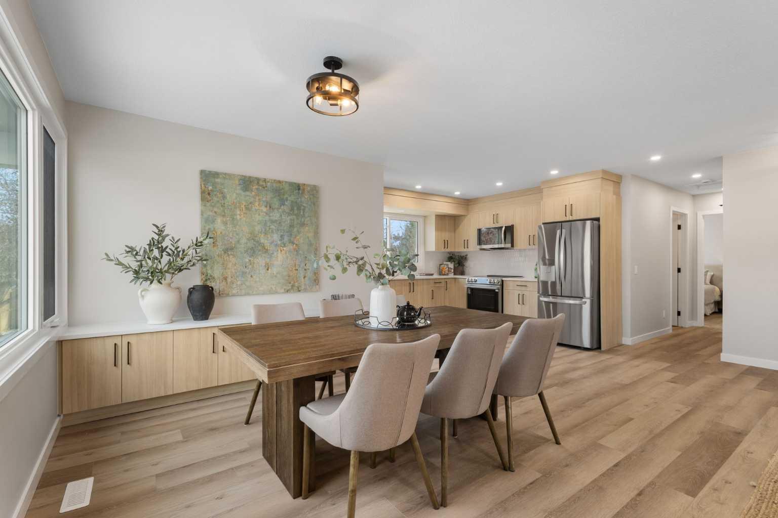 198 Silver Brook Road NW, T3B 3J1