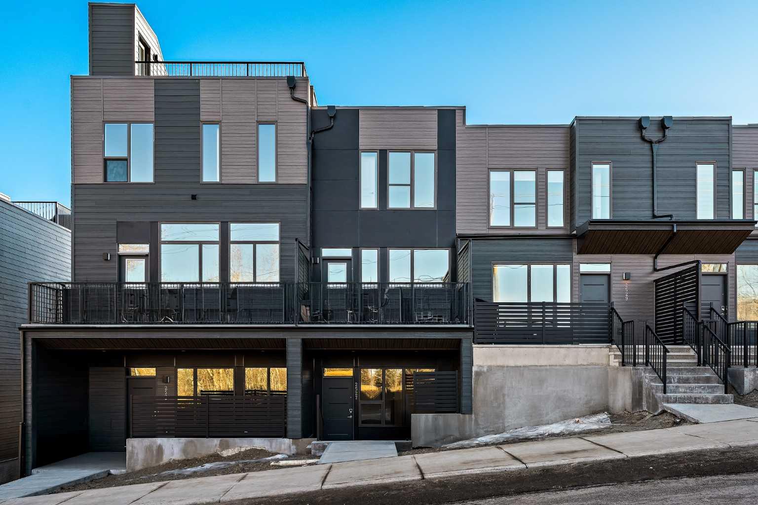 2527 Sovereign Crescent SW, T3C 3Y3