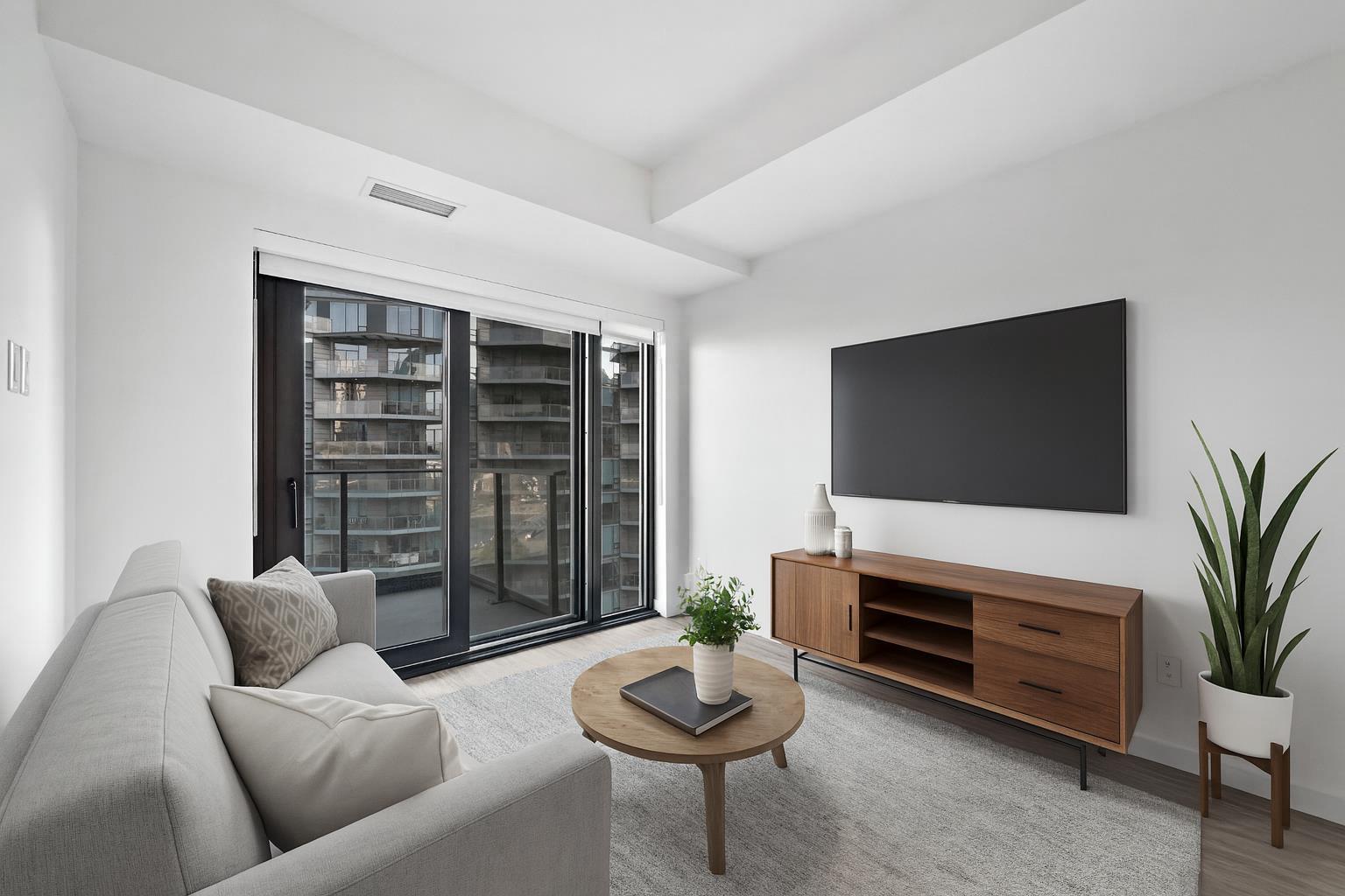 913, 730 2 Avenue SW, T2P 1R8