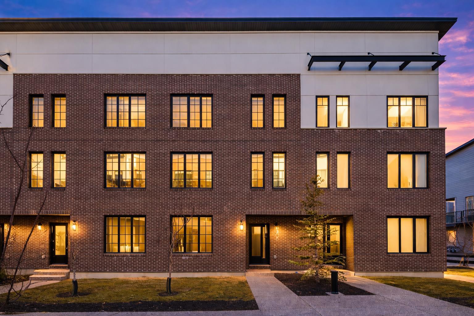 208, 8155 8 Avenue SW, T3H 6B1