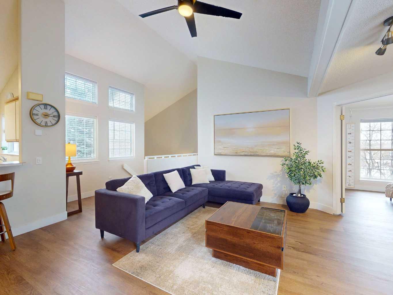 207, 1997 Sirocco Drive SW, T3H 3E6