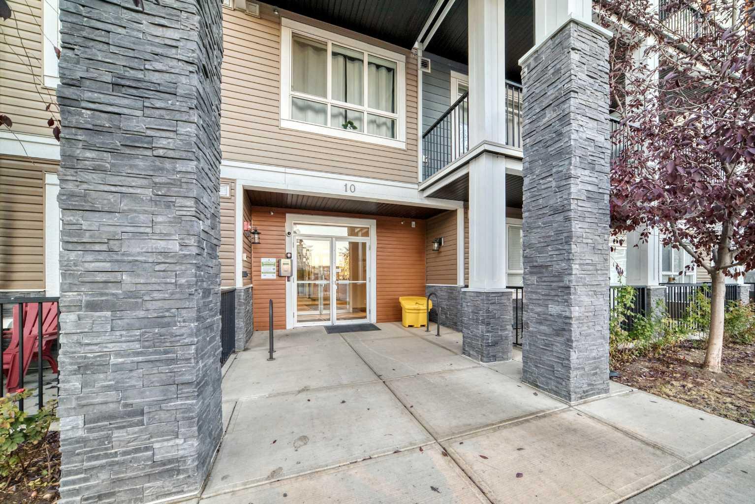 405, 10 Walgrove Walk SE, T2X 4E3
