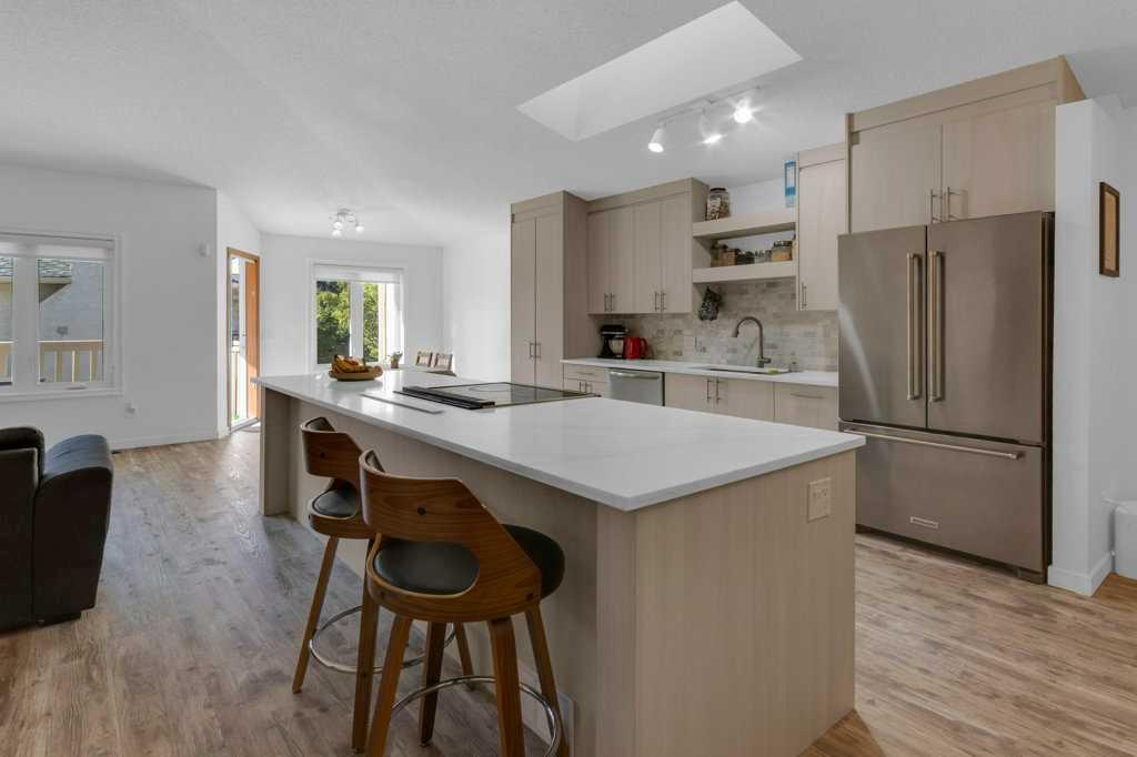 119 Edgepark Villas NW, T3A 3S2