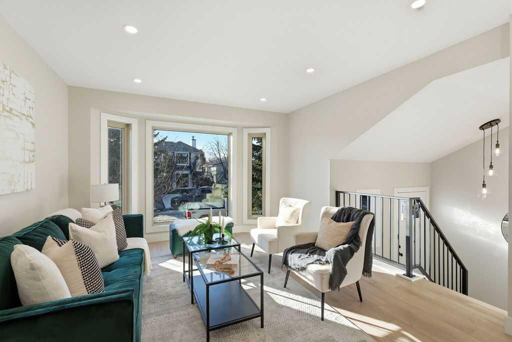 129 Coventry Place NE, T3K 4A6