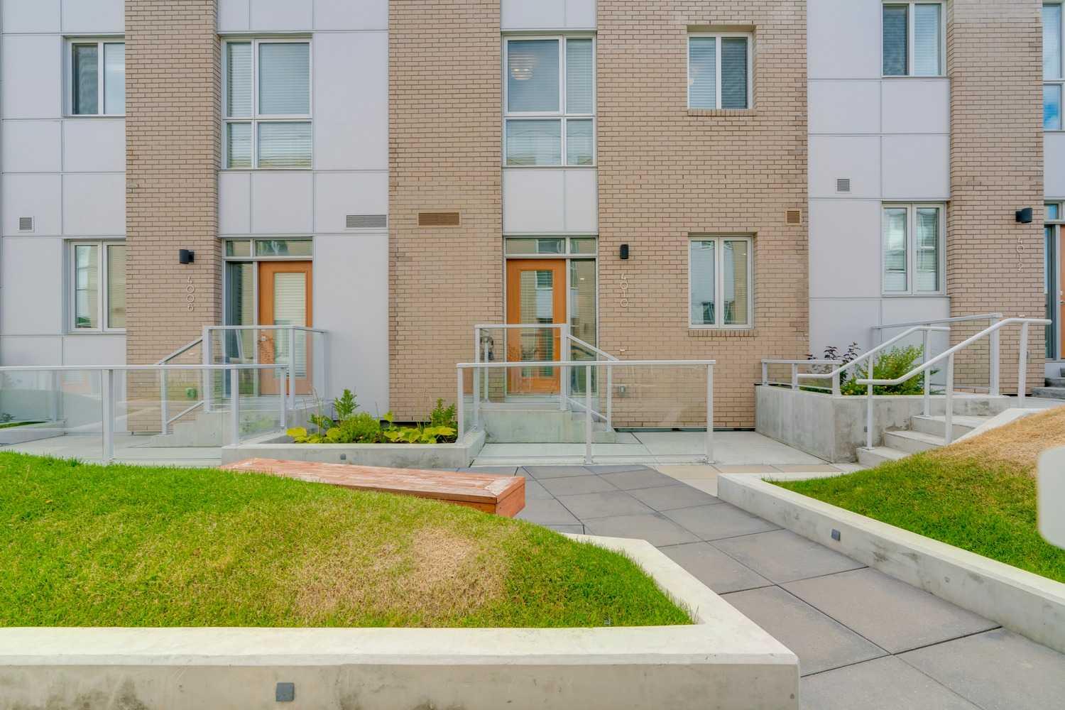 4010 Kovitz Lane NW, T3B 6A8