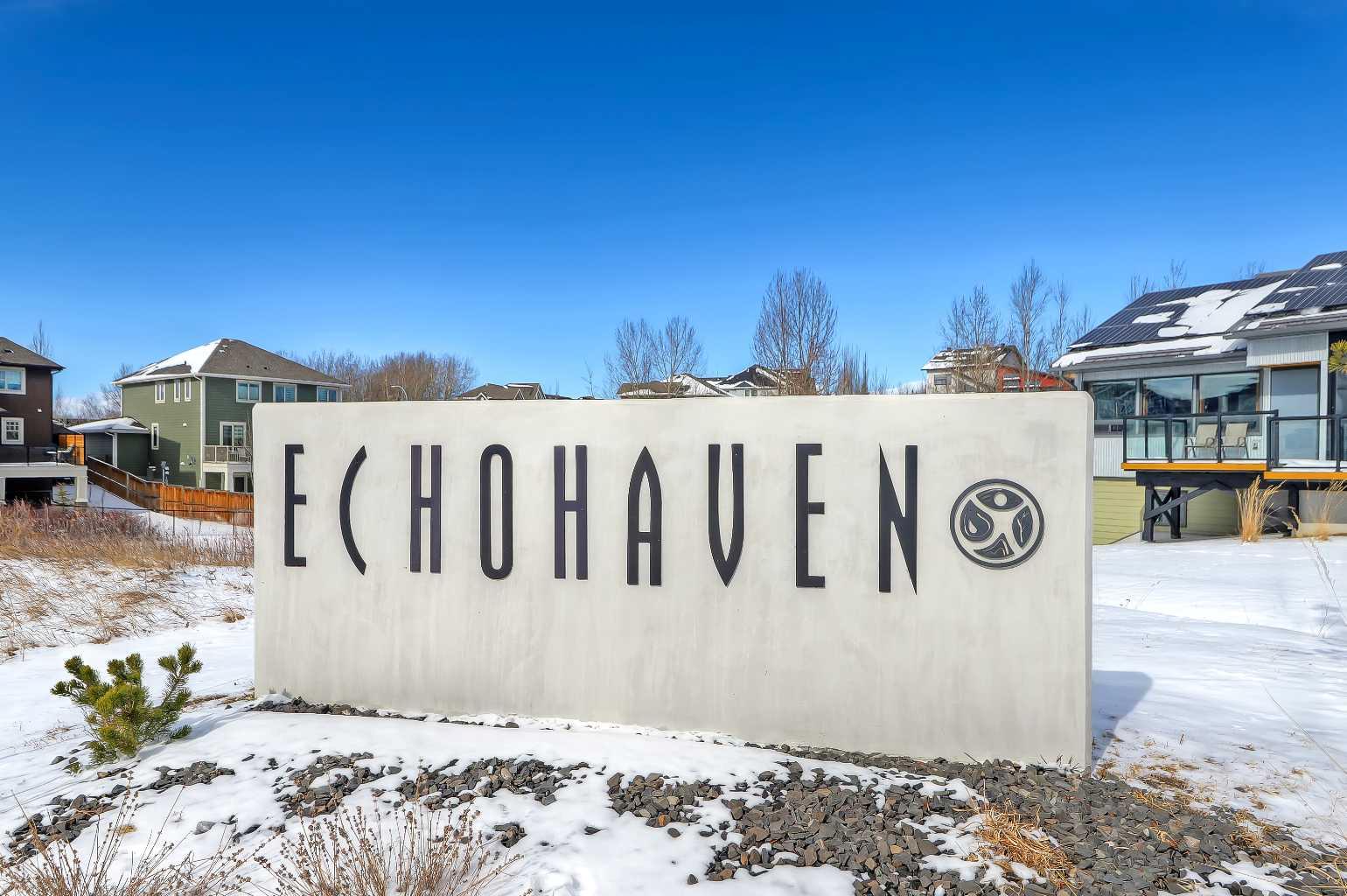 49 Rockhaven Green NW, T3G 5H3