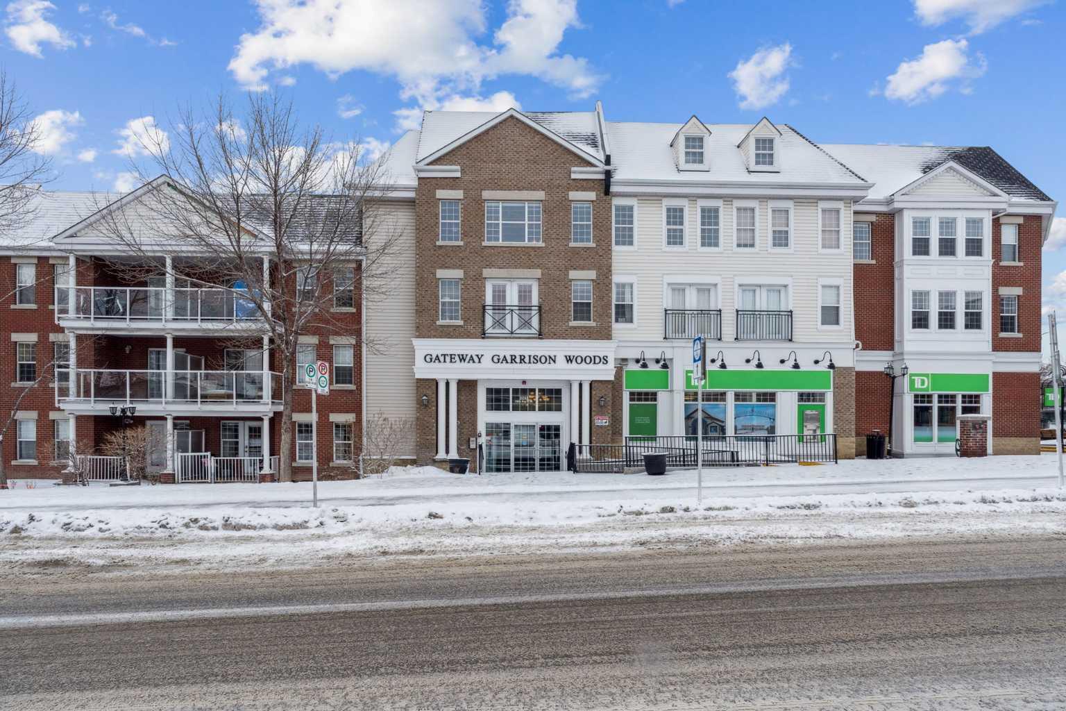 114, 2233 34 Avenue SW, T2T 6N2
