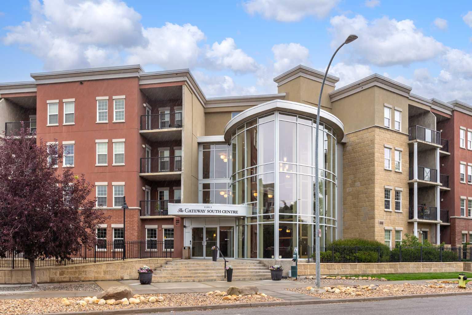 1617, 11811 Lake Fraser Drive SE, T2J 7J4