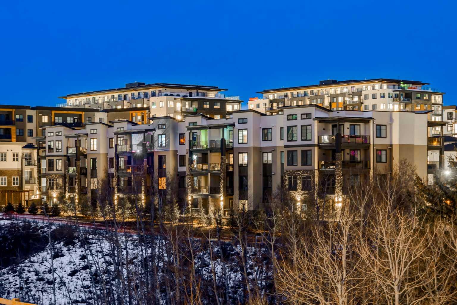 2204, 2117 81 Street SW, T3H 6H5