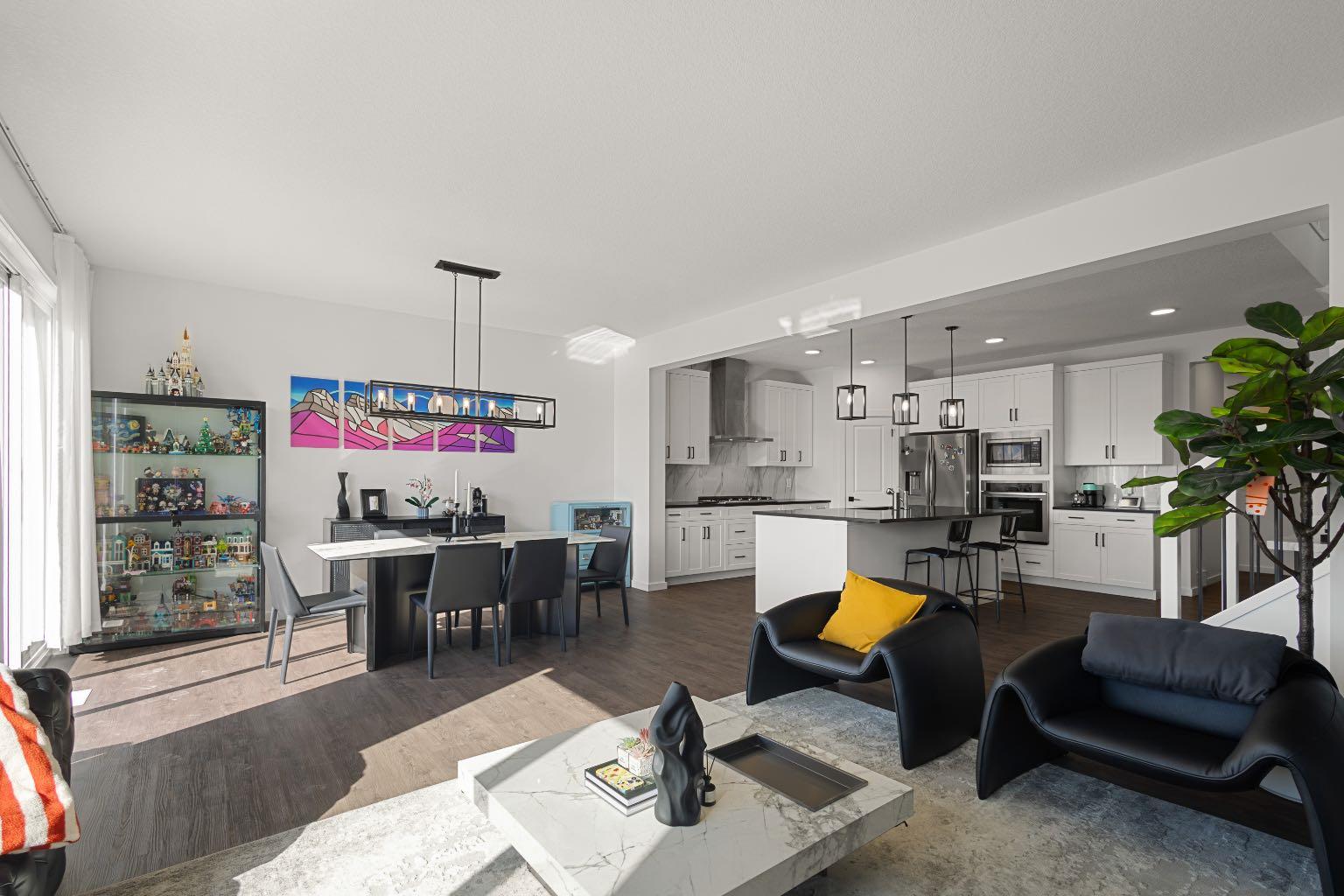 75 Royston Heath NW, T3L 0K3