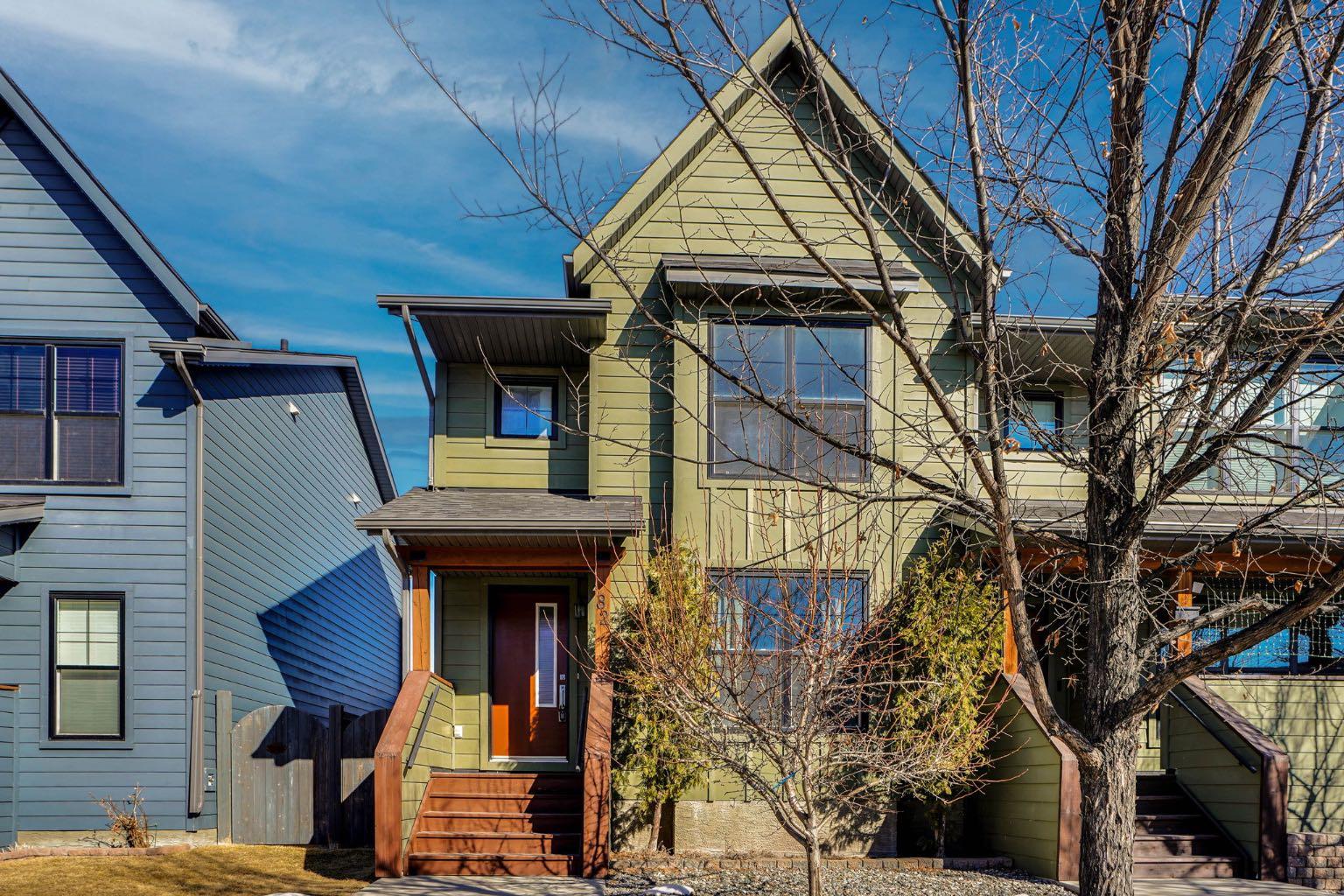 82 Walden Drive SE, T2X 0N3