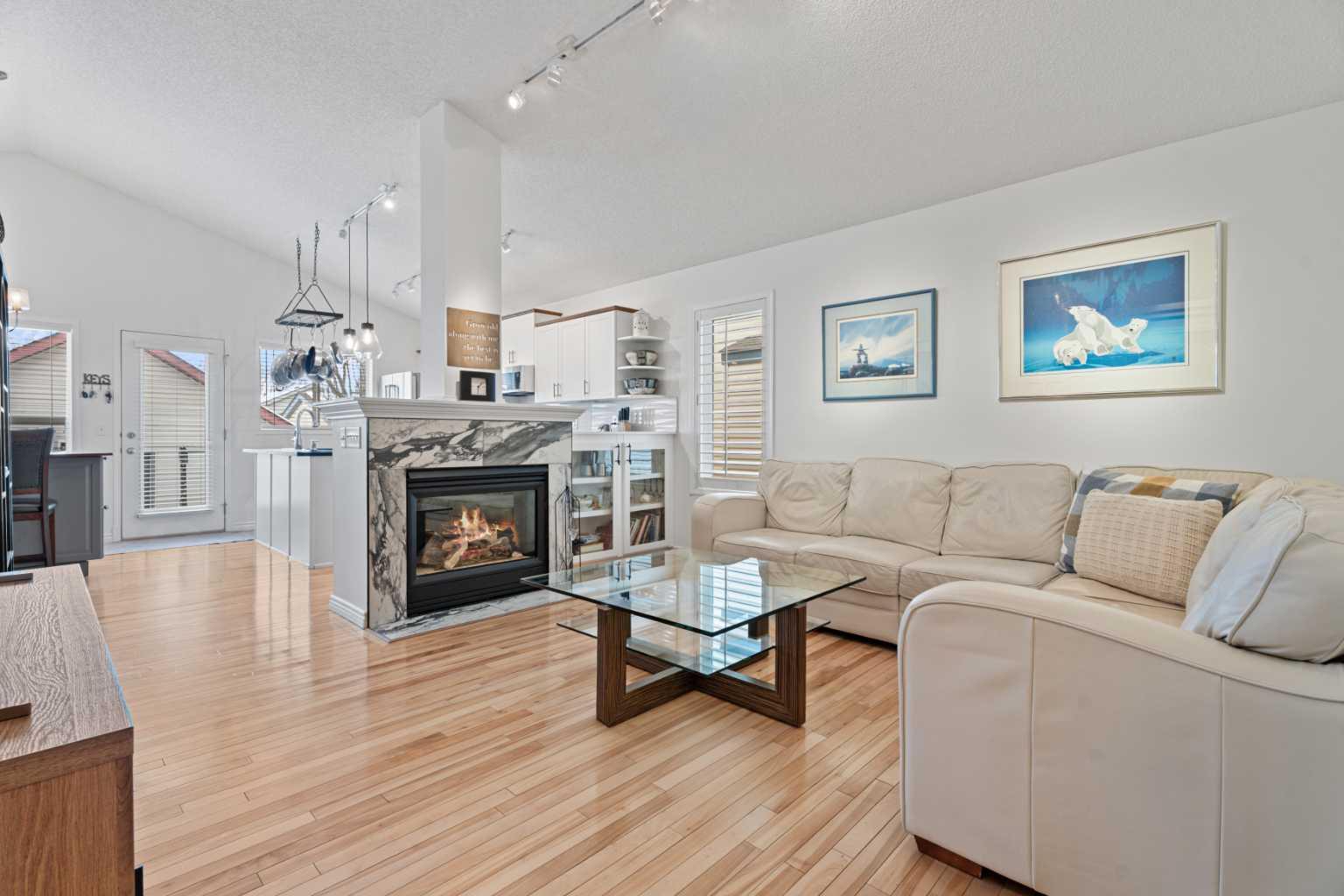 143 Prestwick Landing SE, T2Z 3S4