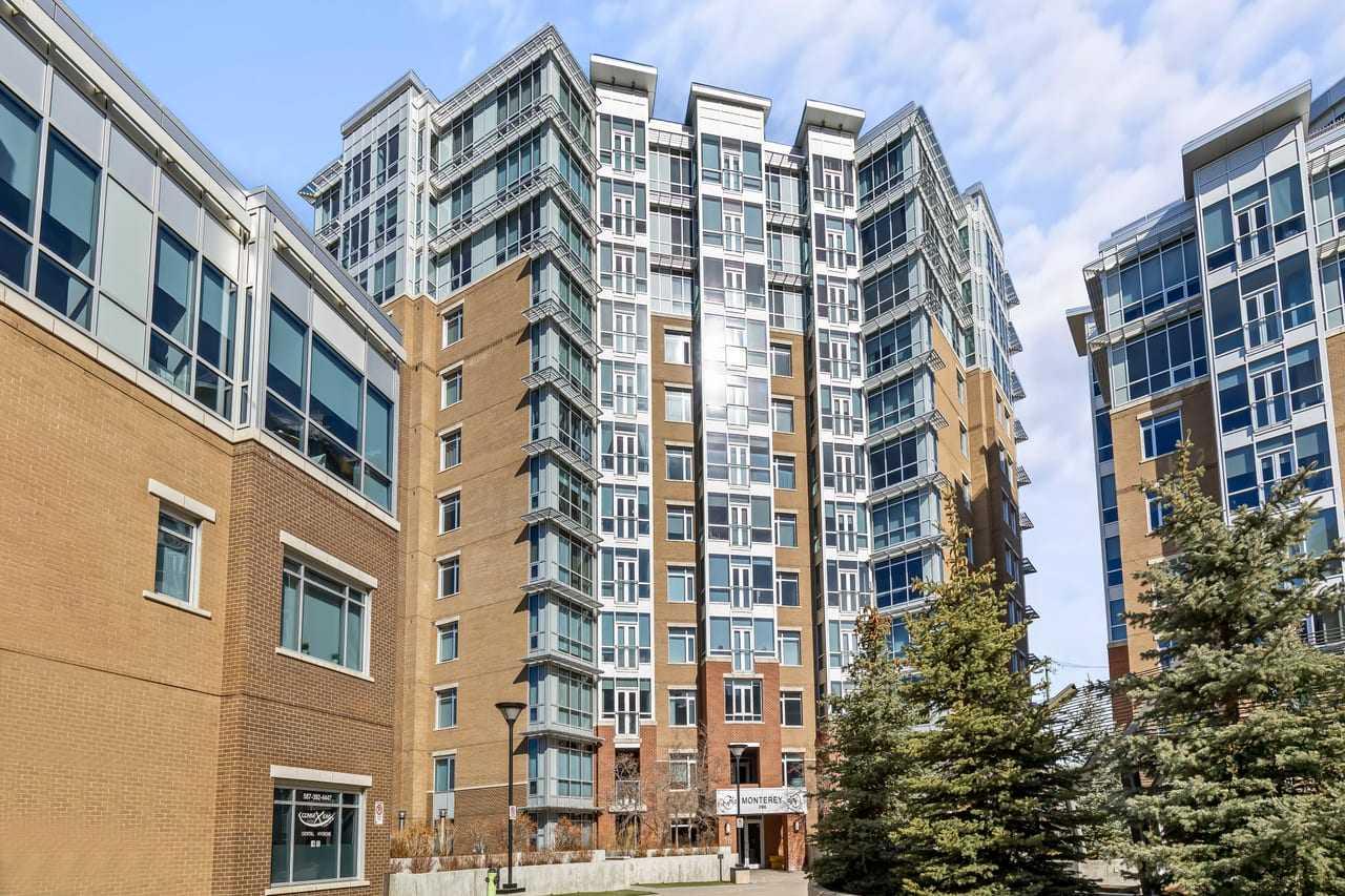 310, 16 Varsity Estates Circle NW, T3A 2C5
