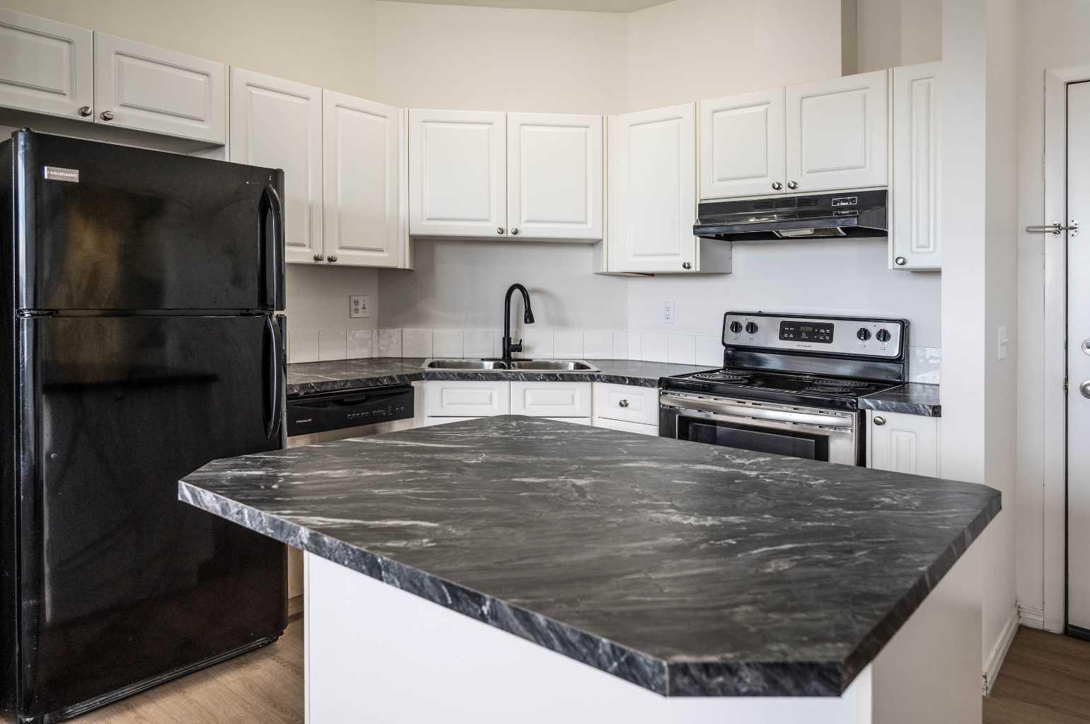 310, 1000 Applevillage Court SE, T2A7Z4