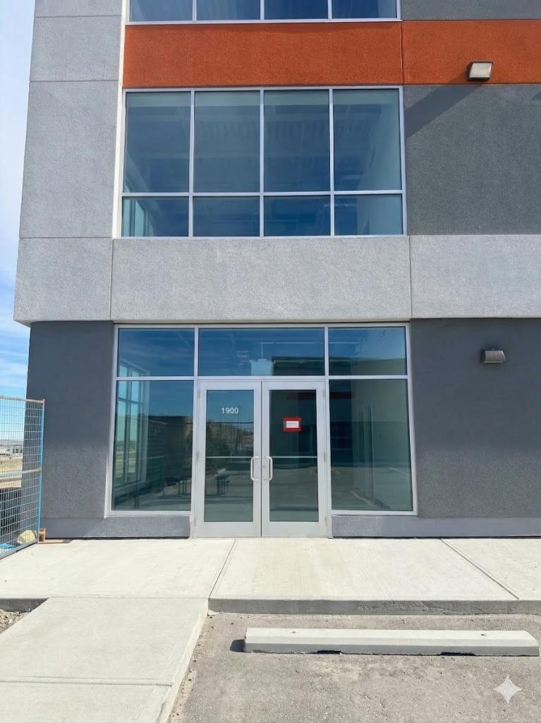 190, 198 Nolanridge Crescent NW, T3R 1W9