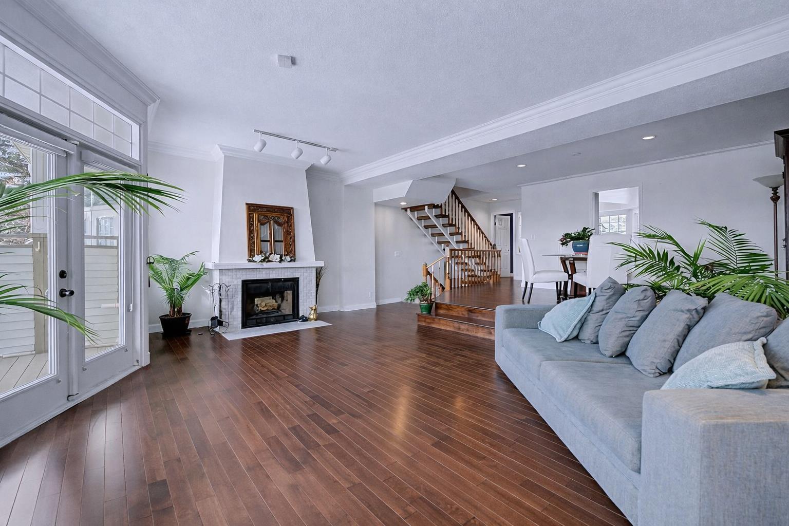 135, 3437 42 Street NW, T3A2M7