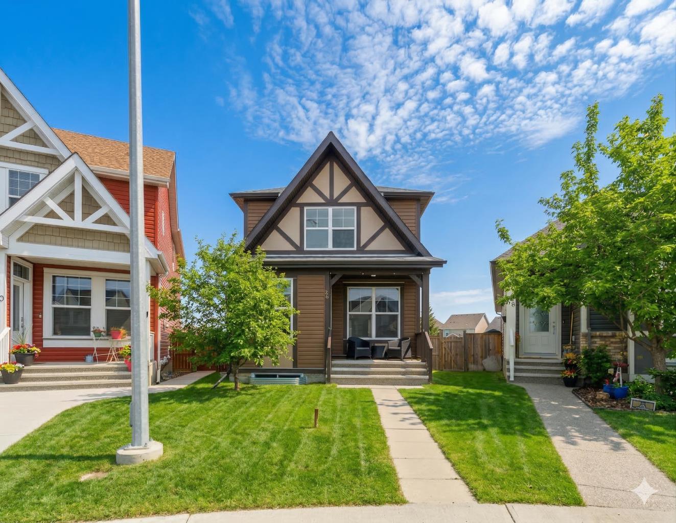 24 New Brighton Court SE, T2Z 0Y1