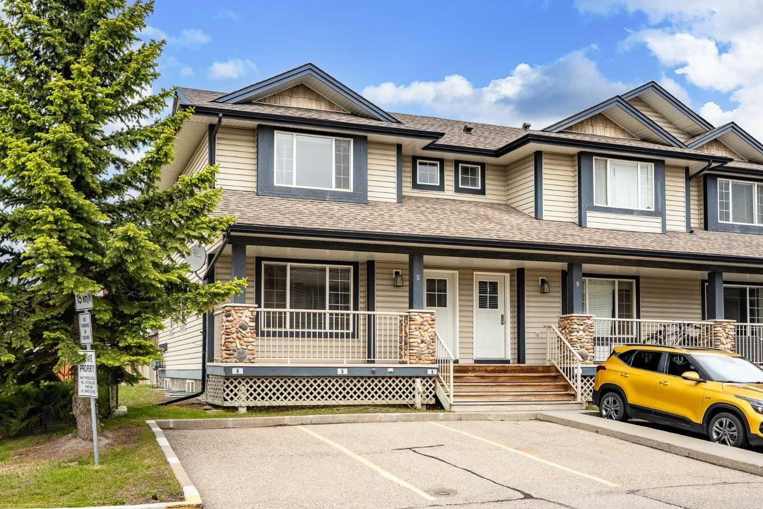 5 Citadel Point NW, T3G 5L2