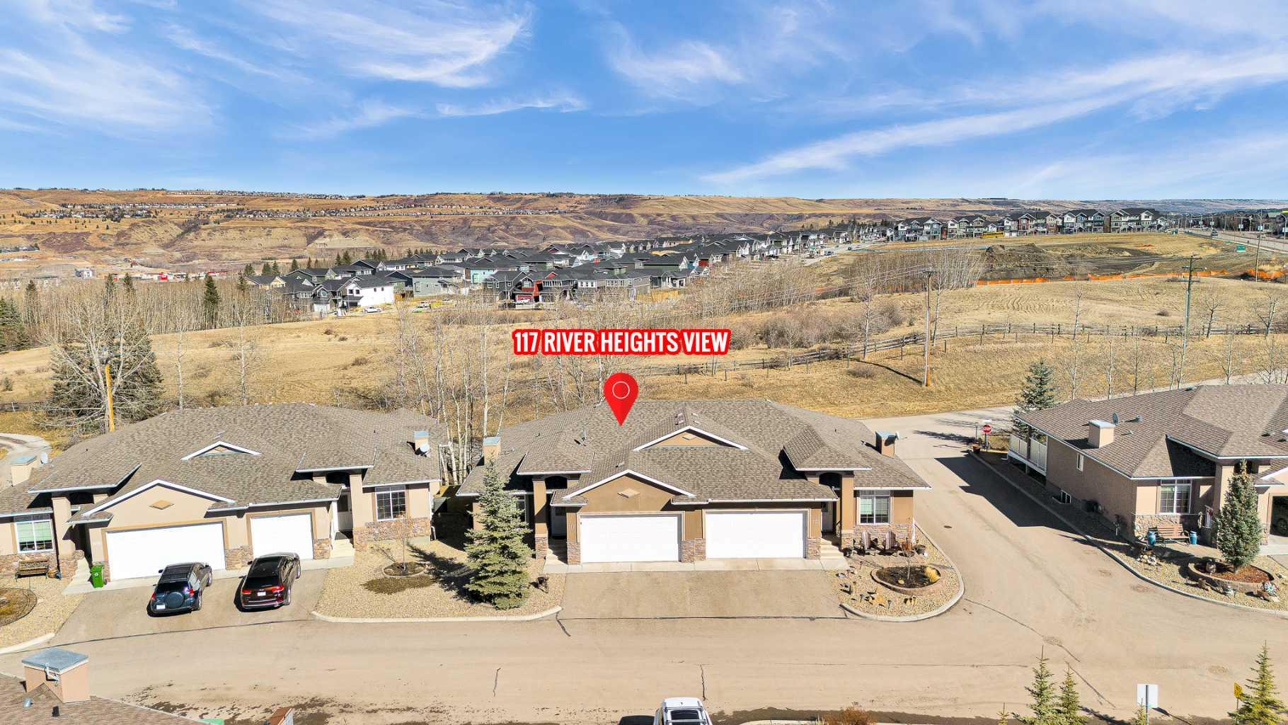 117 River Heights View, T4C0E6