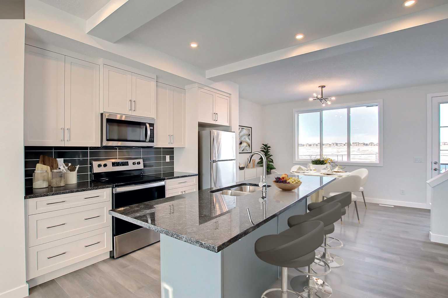 344 Waterford Boulevard, T1X 2Z7