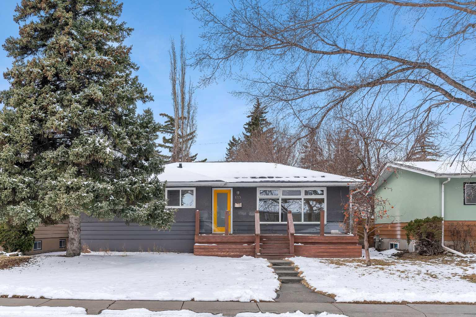 113 Langton Drive SW, T3E 5G1