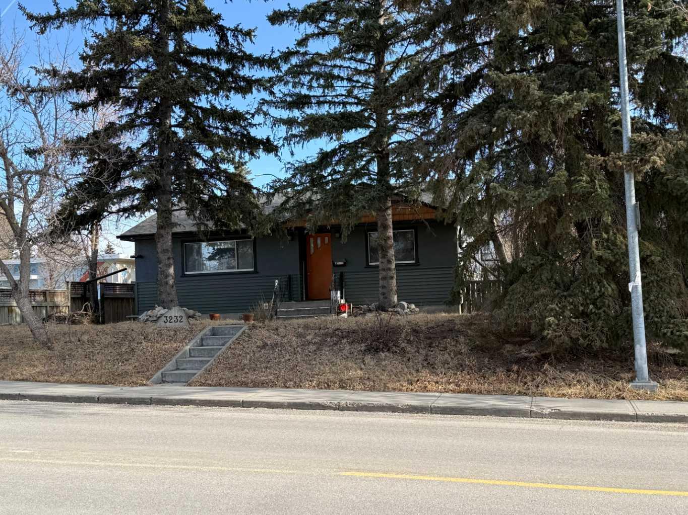 3232 Morley Trail NW, T2M 4H2