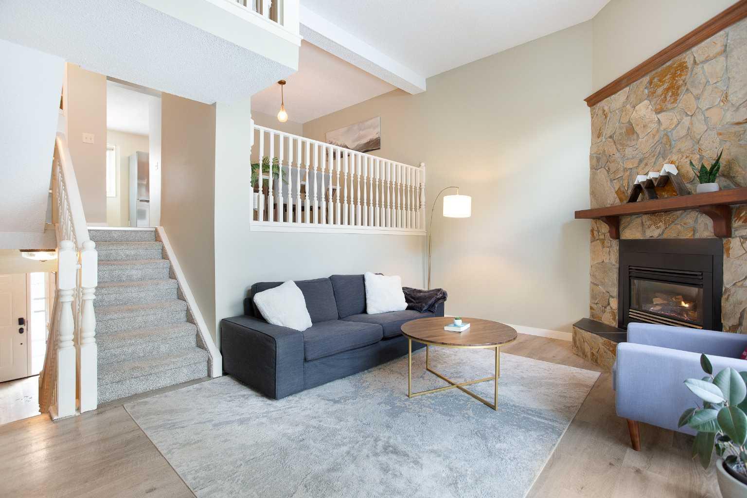 73, 23 Glamis Drive SW, T3E 6S3