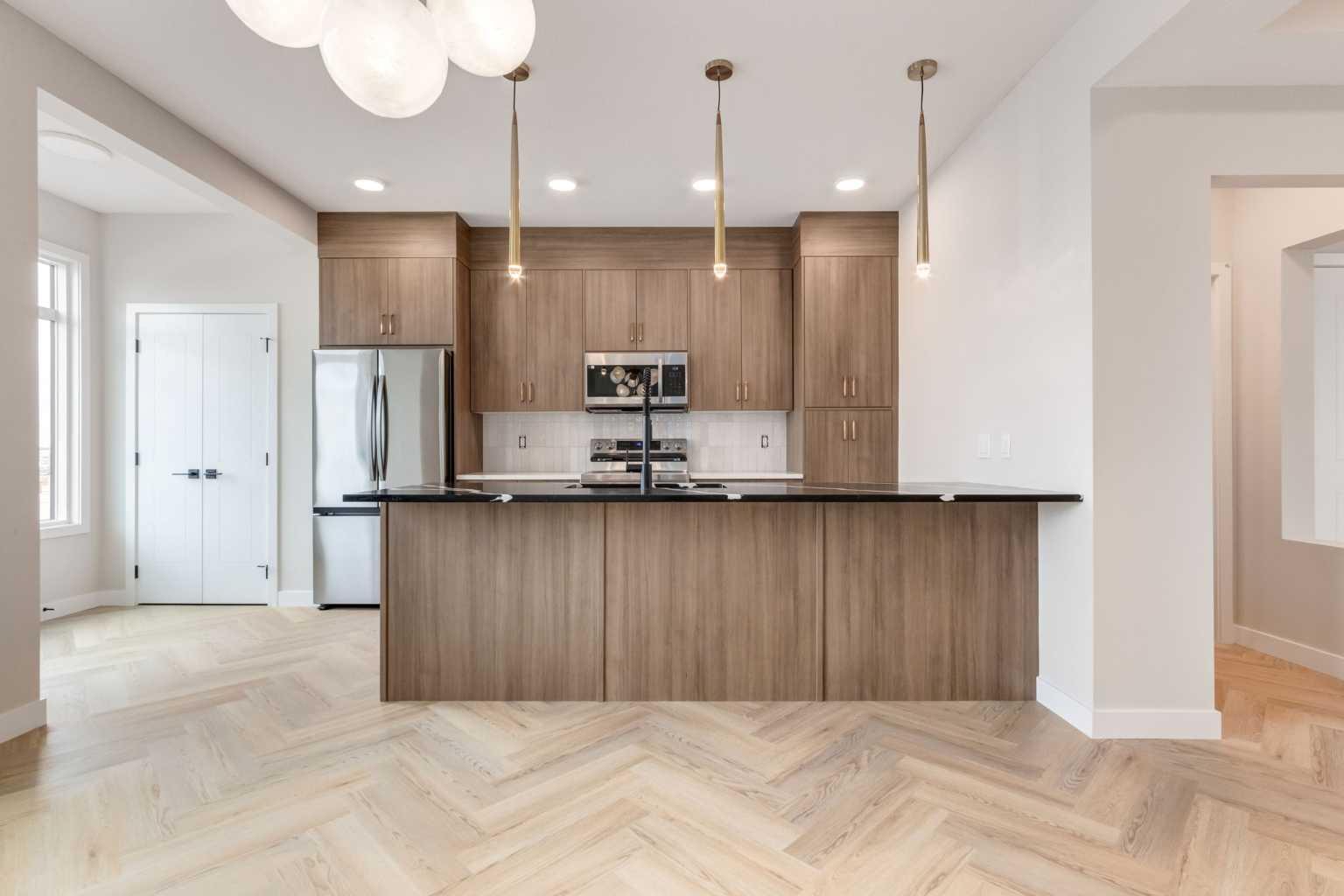 458 River Avenue, T4C3B8