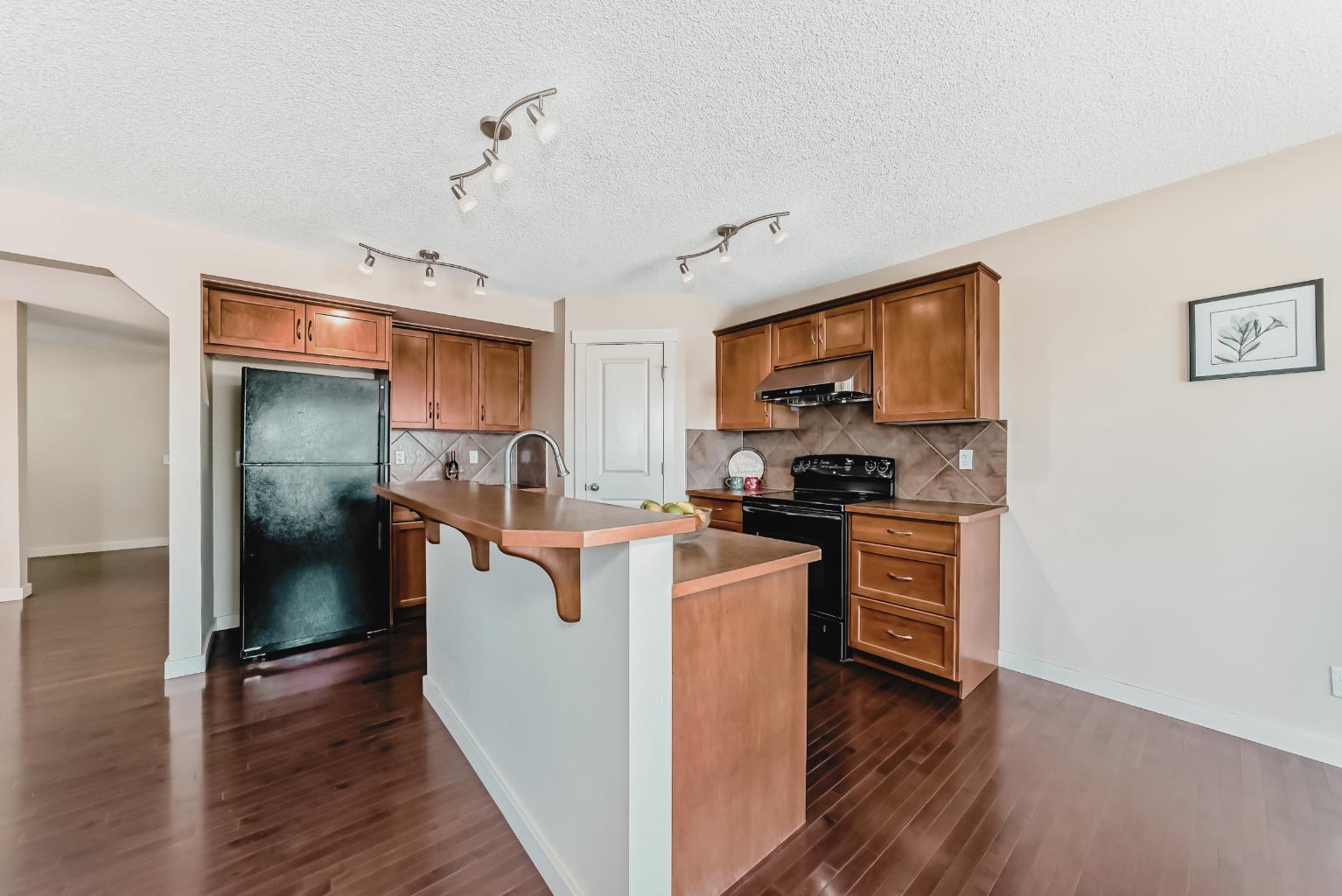 273 Silverado Plains Close SW, T2X 0G6