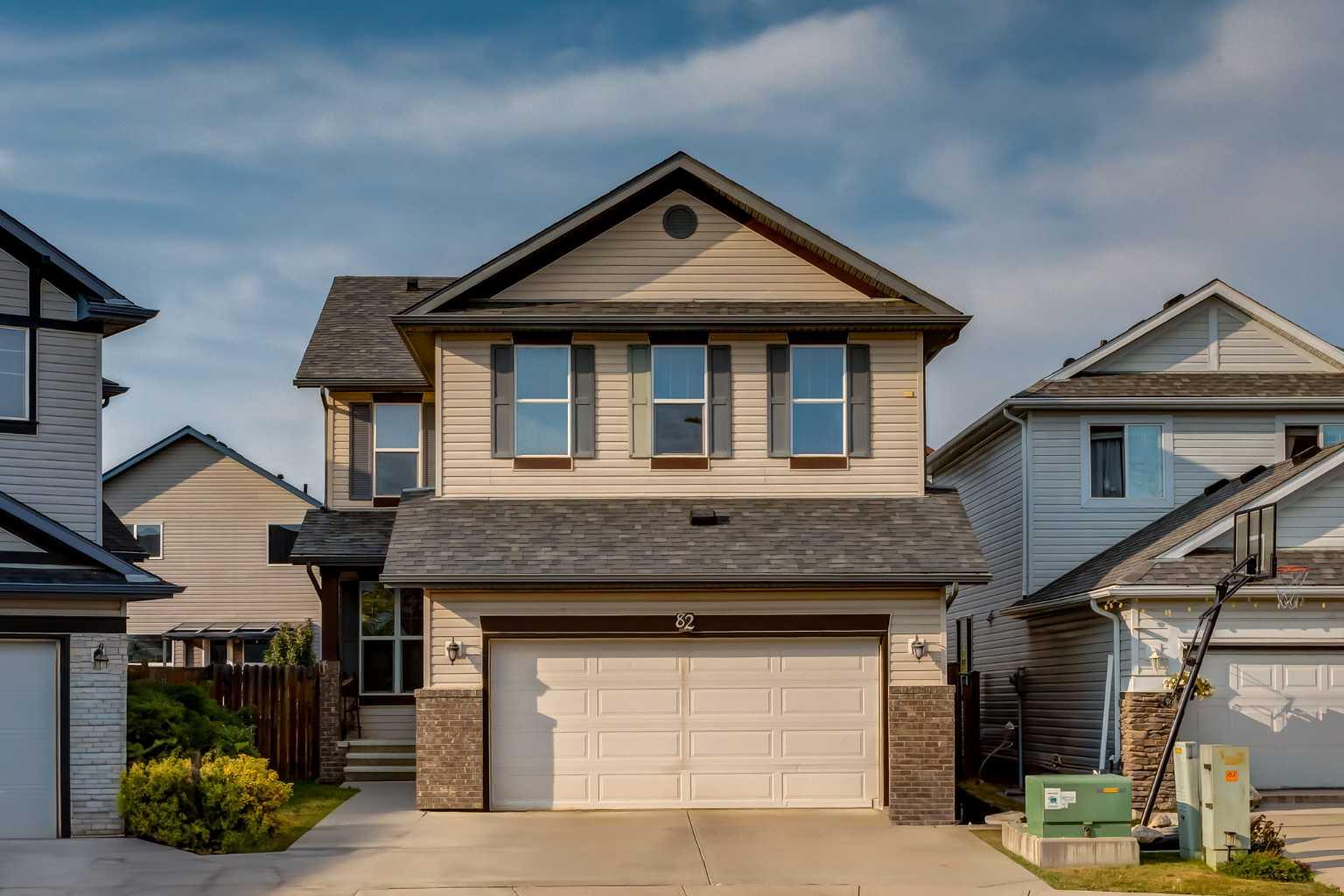 82 Everglen Crescent SW, T2Y 0G5
