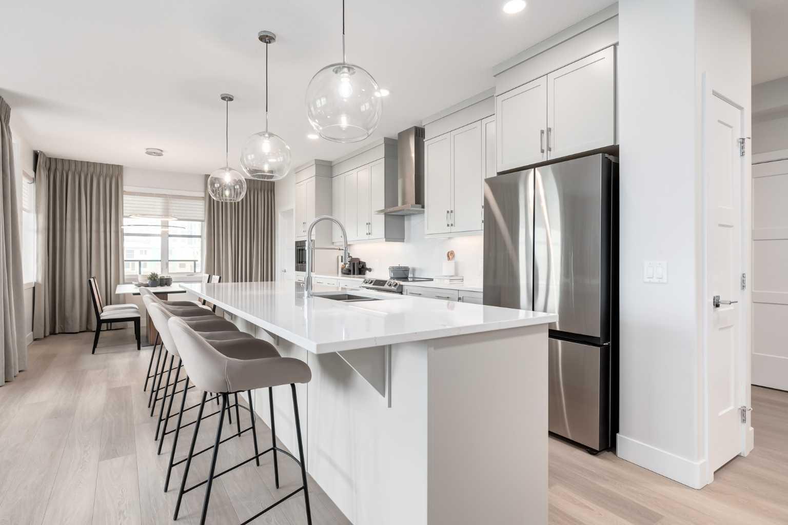 1307, 110 Greenbriar Place NW, X0X 0X0
