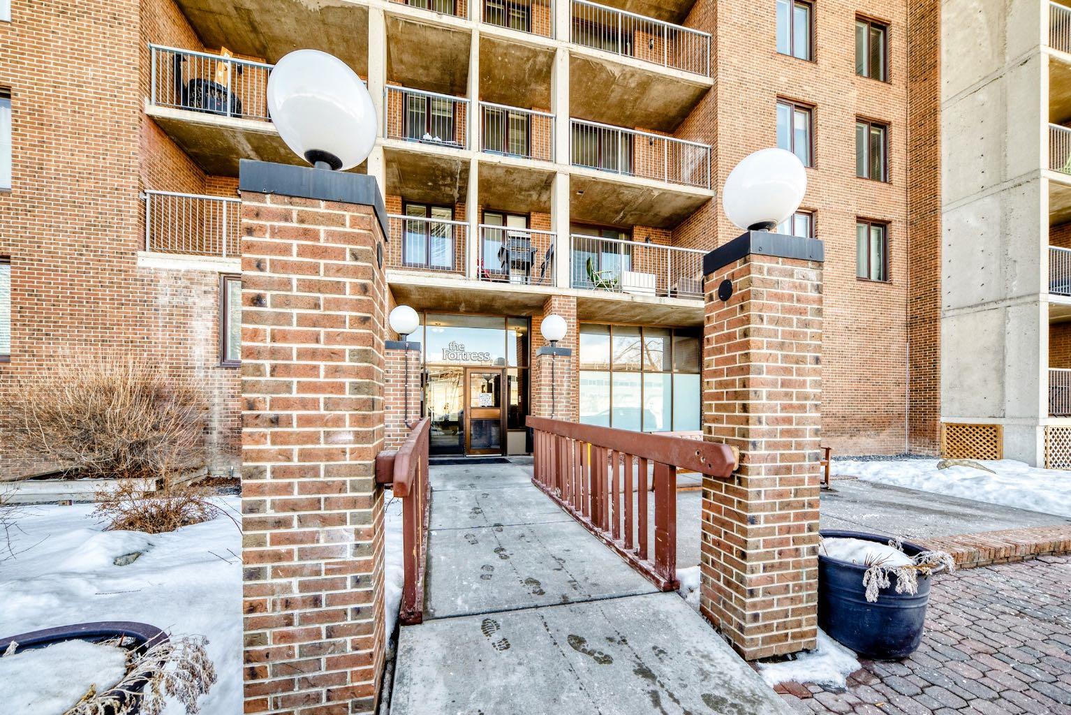 112, 4944 Dalton Drive NW, T3A 2E6