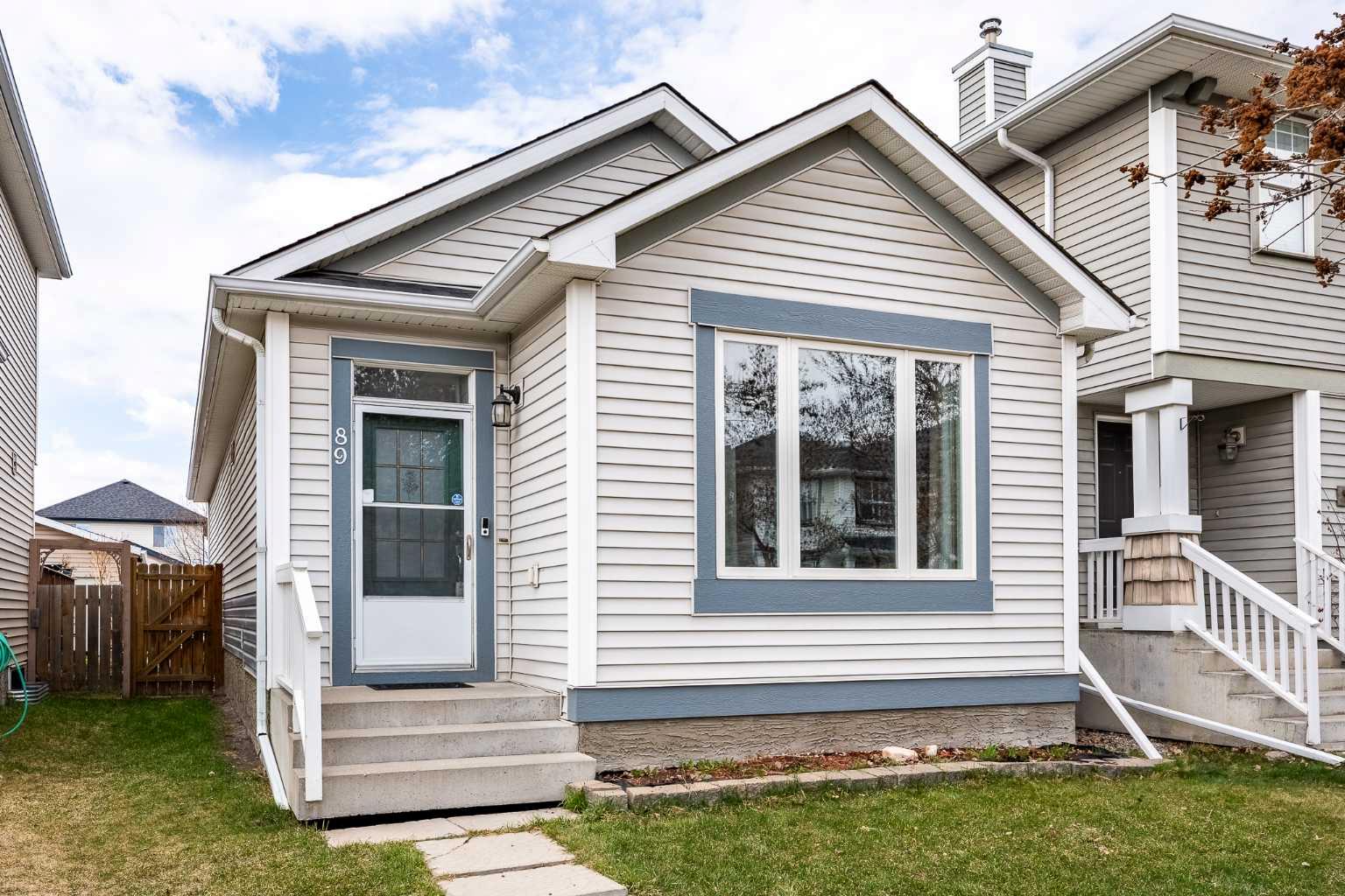 89 Prestwick Way SE, T2Z3W7