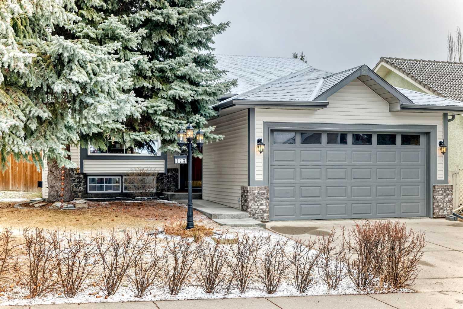 173 Shannon Hill SW, T2Y 2Y8