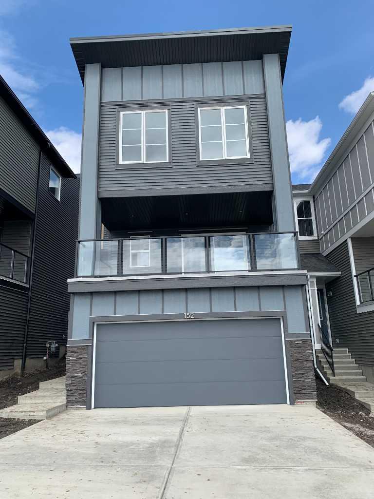 152 Crimson Ridge Place, T3L 0K4