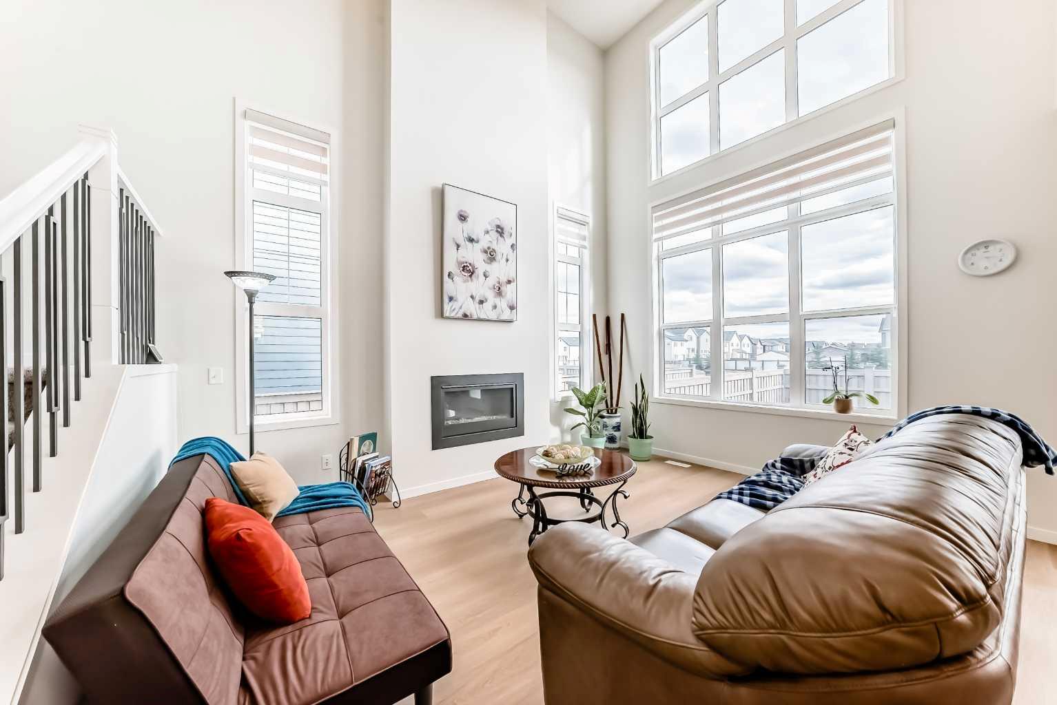 332 Magnolia Crescent SE, T3M 3M8